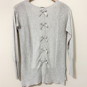 Elle Gray Long Sleeve Sweater with back bows detail Size Small